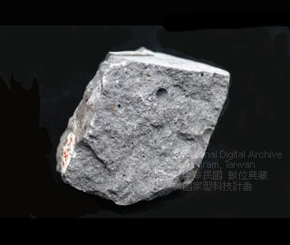 Ʀƪ󤤤W١GPȪZ<br>^W١Gshoshonotoc basalt