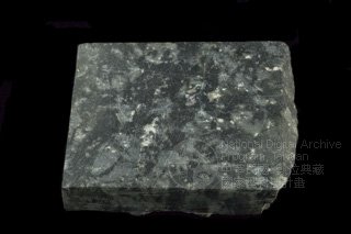 Ʀƪ󤤤W١Gz{V<br>^W١GTremolite-peridotite