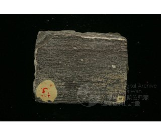 Ʀƪ󤤤W١Gîۭ^<br>^W١GPiedmontite-quartz-schist